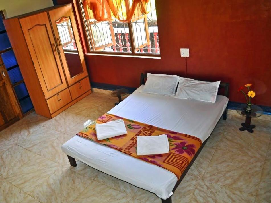 Oasis Beach Resort Гоа Экстерьер фото